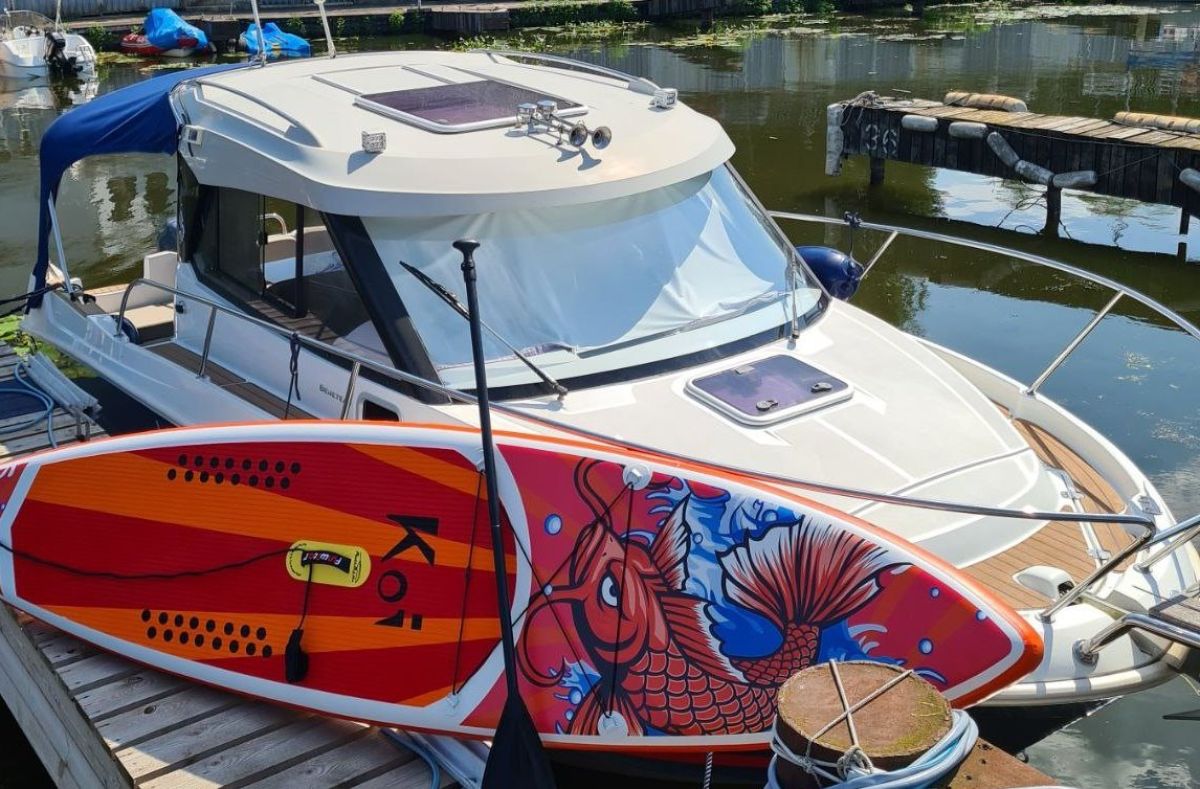 Beneteau Antares (аренда катера)